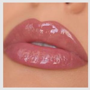 #Give Then Lala - wet lip quencher